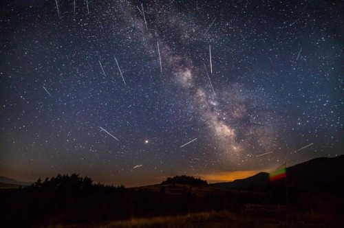 Perseids#stars #perseids #night #beautiful #sky #star #milkyway...