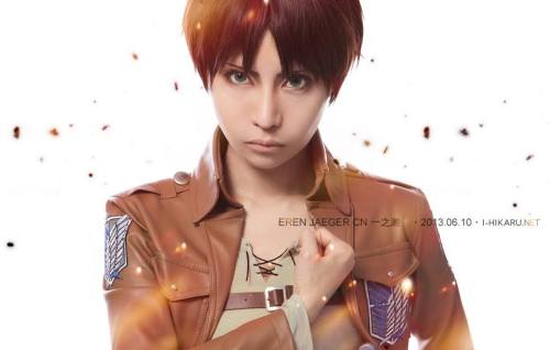 cosplayandanimes:Armin, Eren and Mikasa - Shingeki no...