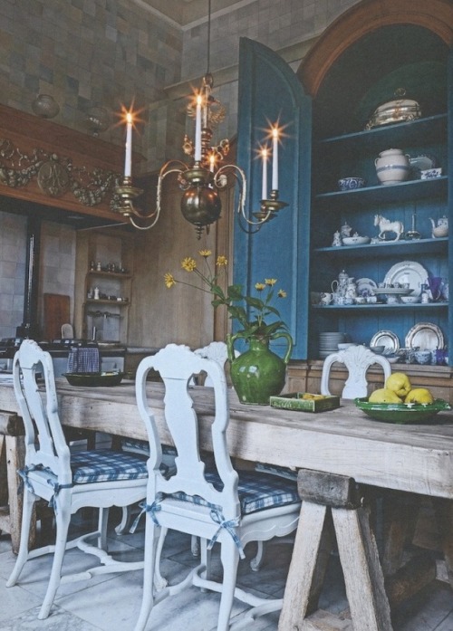 cair–paravel:Interiors of Belgian antique dealer Axel...