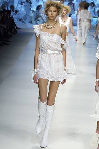 rosiehuntingtonwhiteleystyle113