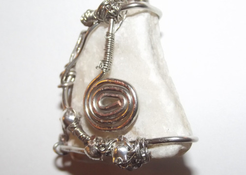 tt40art:A new steampunk and Art Nouveau inspired pendant is up...