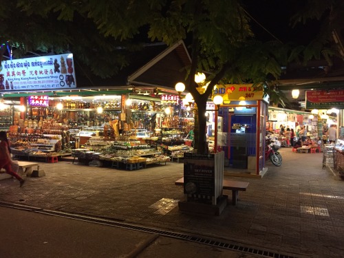 9th Oct 2015We arrived at Siem reap at4pm.It took 6hours by...