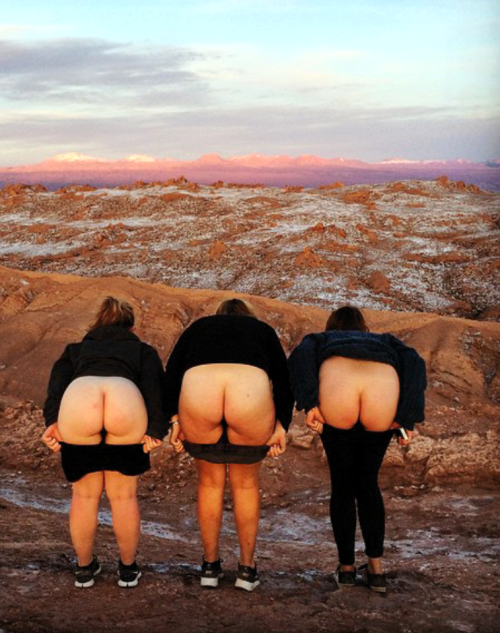 Girls Mooning