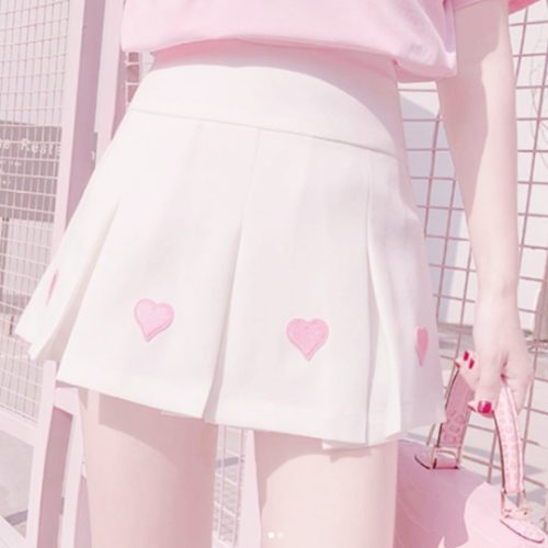 shiwa94:♡ Cute skirt ~ 10% off discount code: Shiwa  ♡