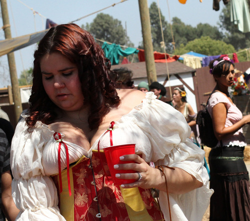 Renaissance fair boob picture galleries Renaissance fair boob picture galleries