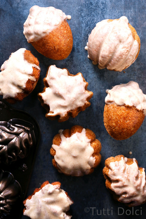 sweetoothgirl:BROWN BUTTER BOURBON SPICE CAKELETS