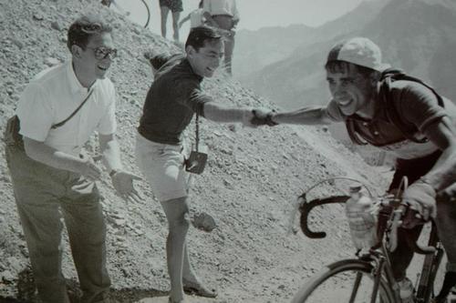 Ciclismo épico, legendario: Bartali, Coppi, Anquetil, Bahamontes, Gaul, Gimondi, Merckx... Tumblr_pep7imS1FJ1tl183ro1_500