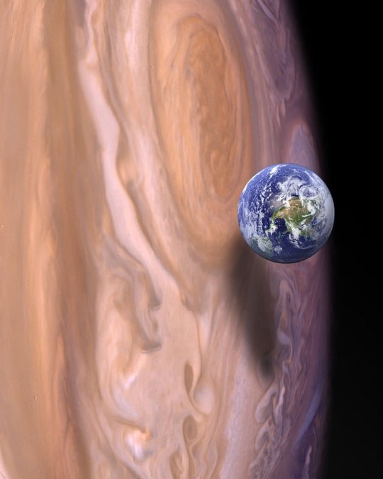 A Comparison of Earth and Jupiter's Great Red Spot - a Storm that has been Raging on the Planet for more than 350 Years. Via...