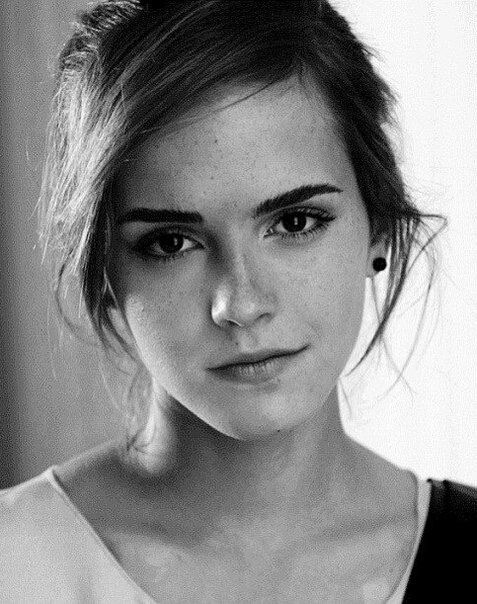 Miss Hello September : Emma Watson (W) | (I) | (F) | (T)