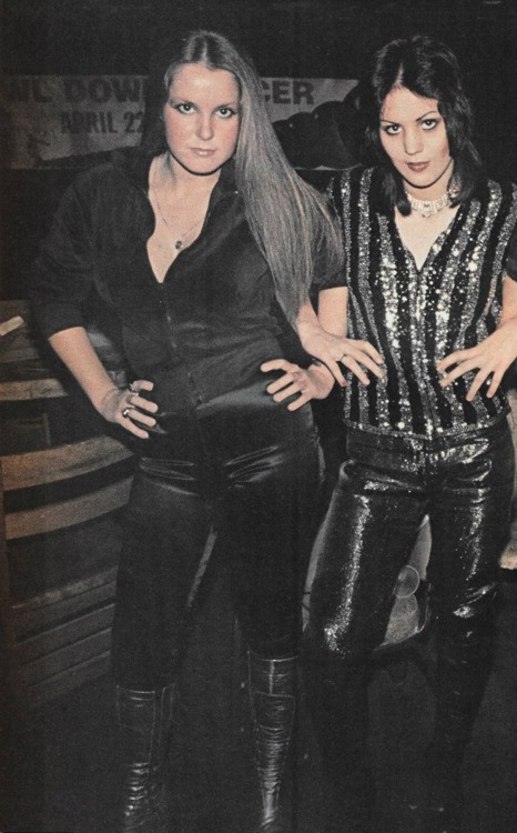 soundsof71:litafordphotos:Lita and Joan JettCBGB, August 1976