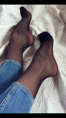 @Hosiery and feet. No Tats Or Piercings. Few Shoes.