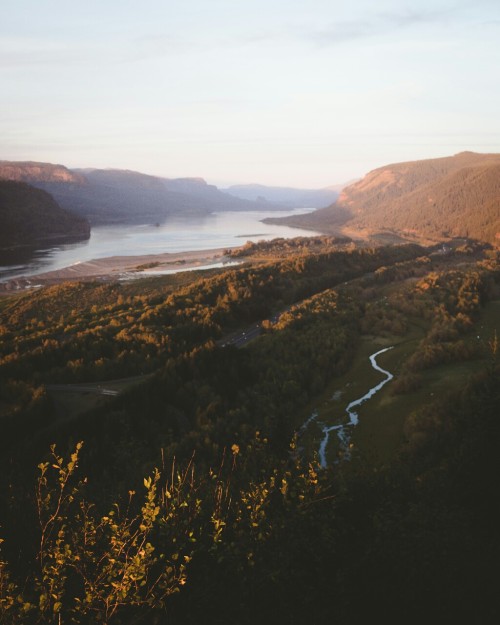 urbanissues:kylejengman:Sunset Before//Aftervertical...