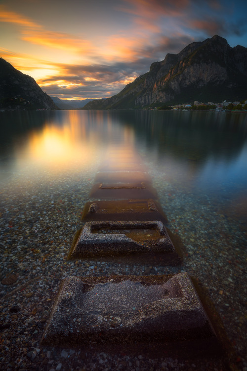 ponderation:Sunset on the Lake by dspadazzi 