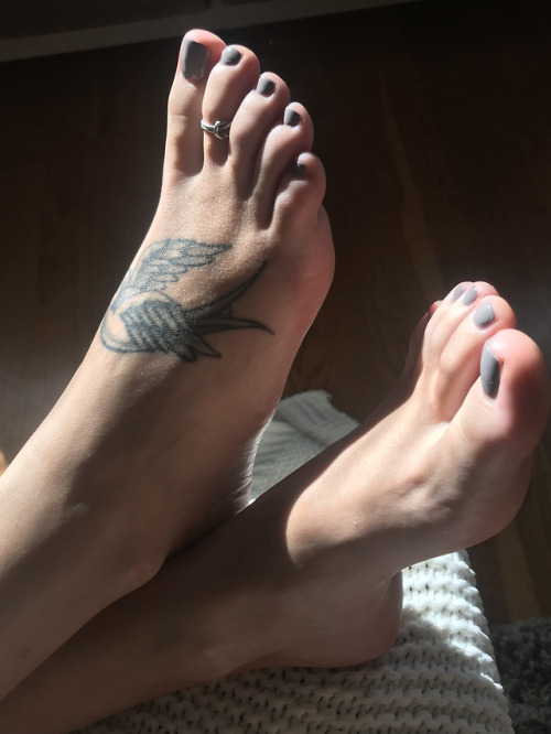 @ToesandSoles