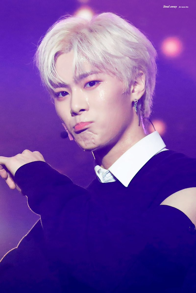 Daily Moonbin: Photo