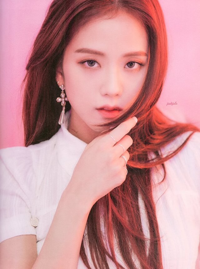 [SCAN] Jisoo for BLACKPINK’s Limited Edition... : BLACKPINKOFFICIAL