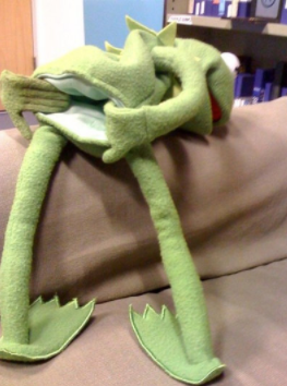 reaction-me-mes:reaction-me-mes:reaction-me-mes:When you’re gonna kermit sewer slide, use...