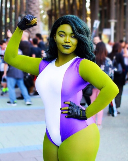 blackwomenincostume:@jadevalkyrie as She Hulk