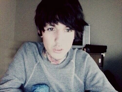 Oliver Sykes Face Tattoo