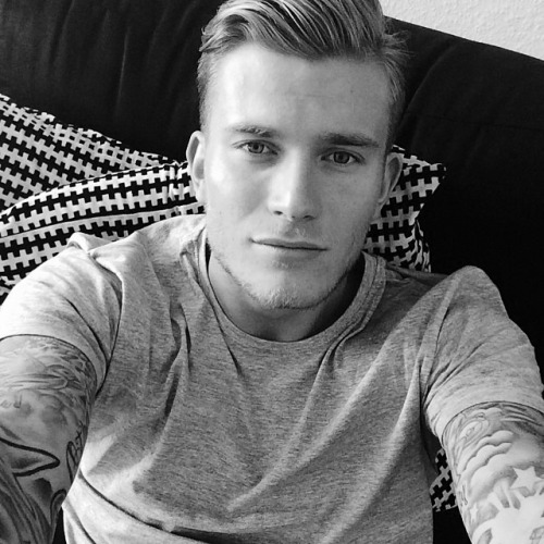 Loris karius  Tumblr