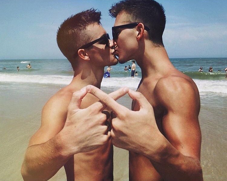 Gay Love. 