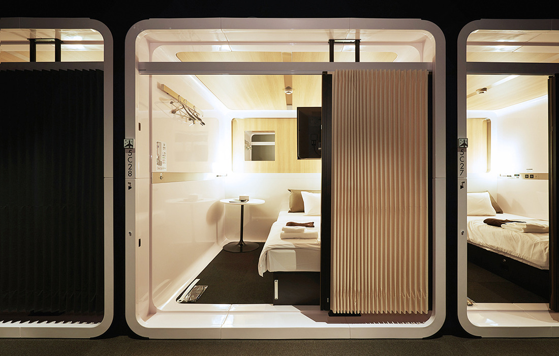 SÉJOURNER : une chambre capsule First Class Tokyo... - We Are Japan