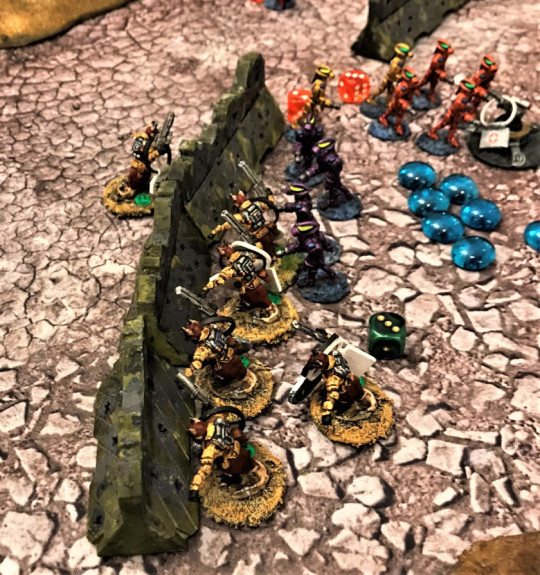 7 Robot Peacekeeper Banzai Charge