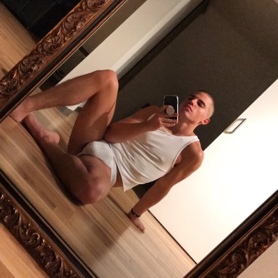 guy mirror selfie tumblr