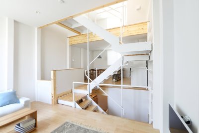 Vertical House / MUJI + Kengo Kuma