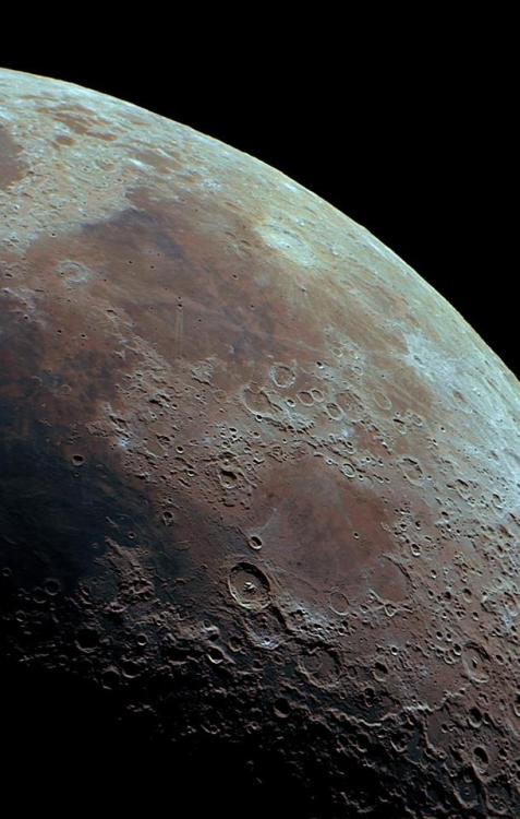 astronomyblog:Craters on Moon:1° From crater Theophilus (100km...