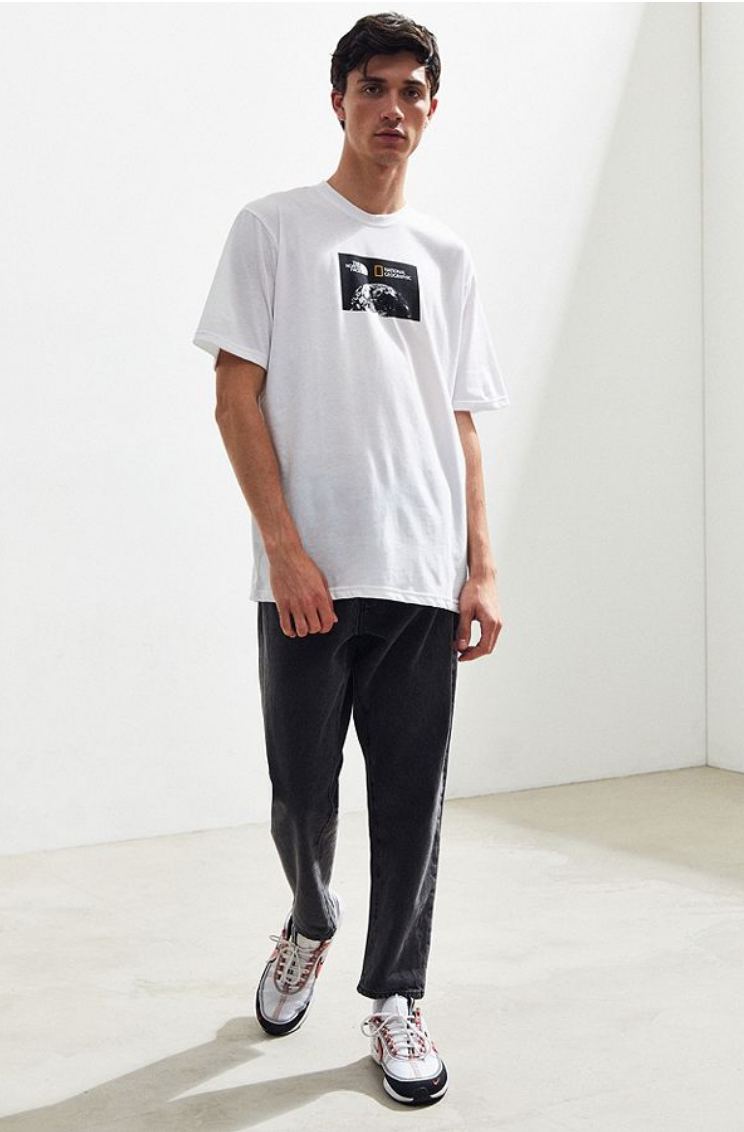 the north face x national geographic uo exclusive find the source tee