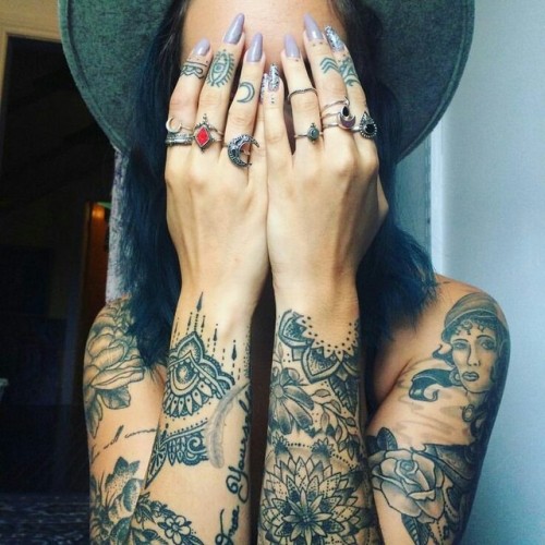 tattoobrowse:Get your next tattoo idea! Click Here!Need some...