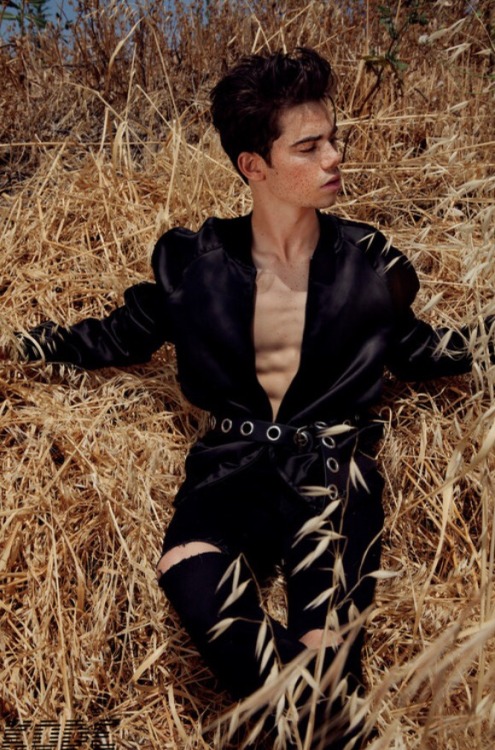 sophl:cameron boyce x kode magazine