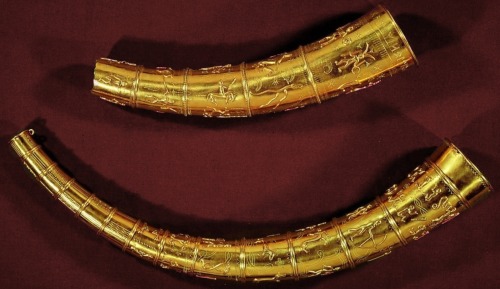 luxoccultapress:The Golden Horns of Gallehus were two horns...