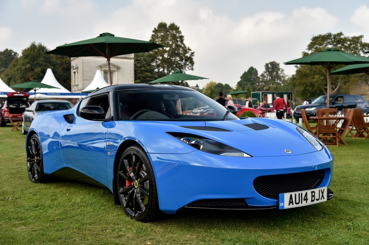 Lotus evora s