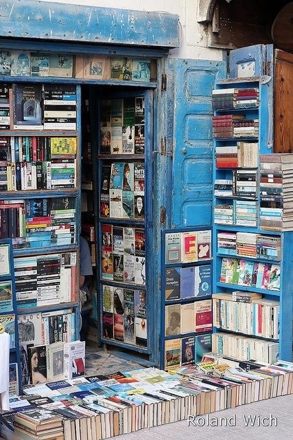 monbeaumaroc:Book store, Essaouira, Morocco.