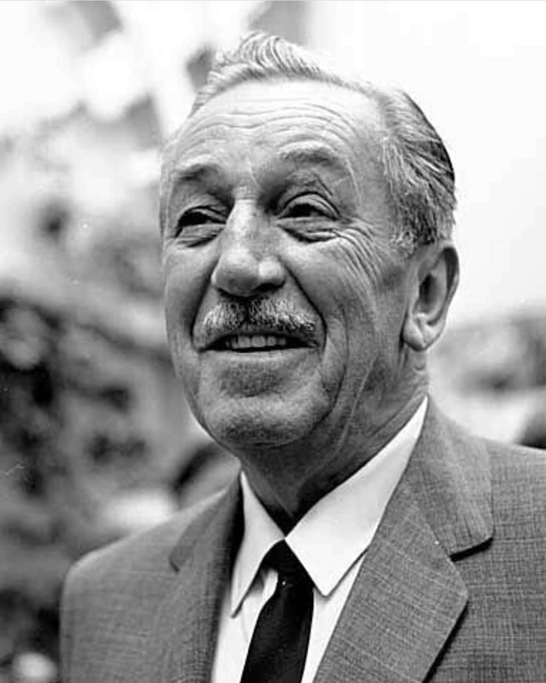 Walt Disney at Disneyland — Walt, 1955. #Walt #disney #waltdisney (at ...