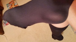 @Hosiery and feet. No Tats Or Piercings. Few Shoes.