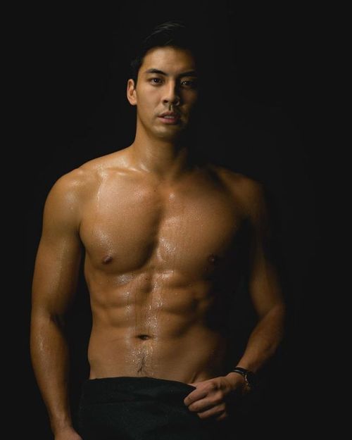 celebswhogetslepton:Yoshi Sudarso on InstagramPhoto: Jomar...