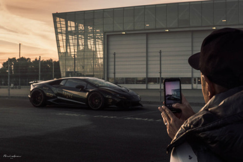 LibertyWalk Lamborghini Huracan with Brixton...