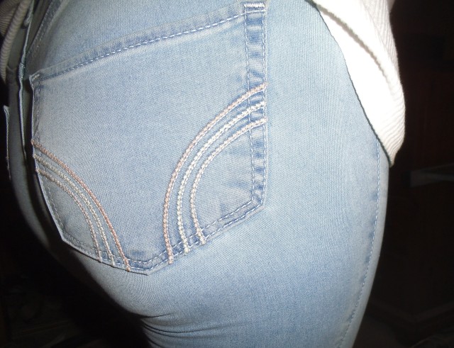 Great Jeans Pics — inhollisteronly: Who wants to worship my seams...