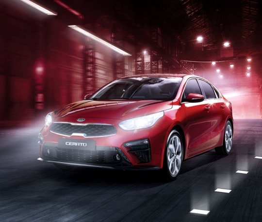 novo kia cerato 1