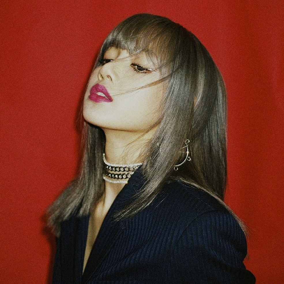 Featured image of post Lisa Blackpink Aesthetic Red