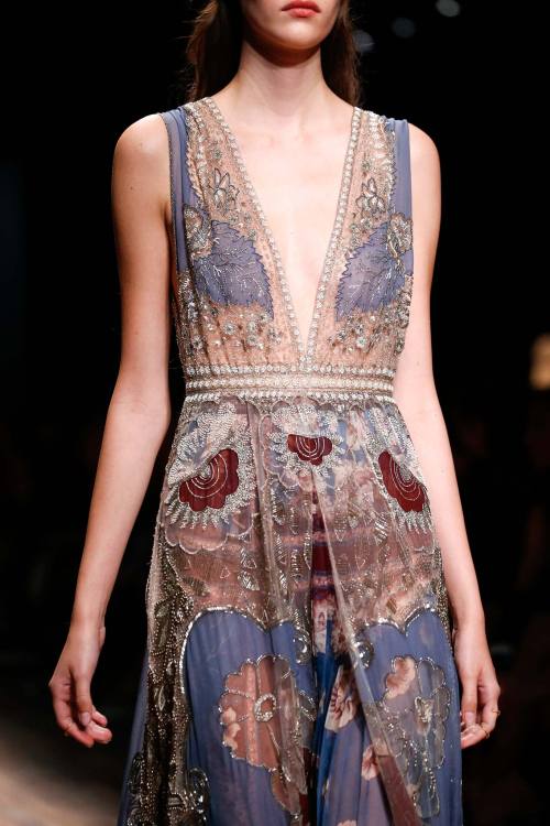 hauturely:Valentino Spring/Summer 2015 RTW