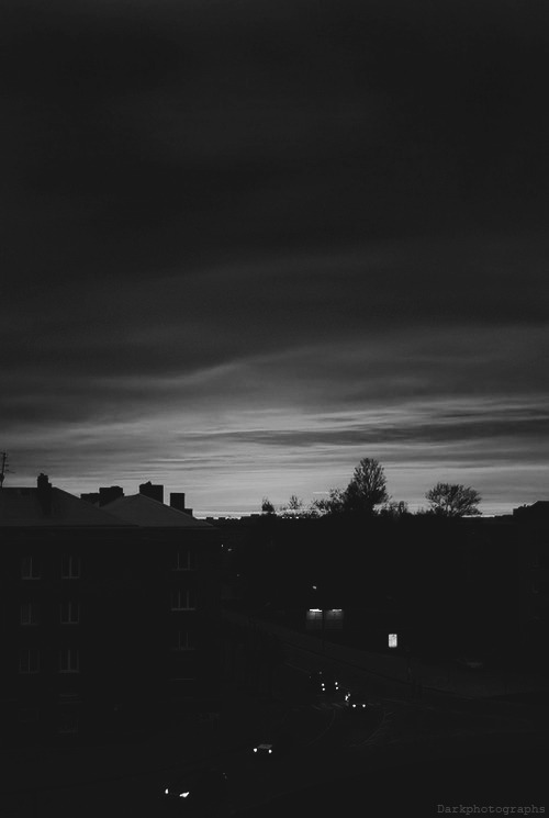 darkphotographs:Dark