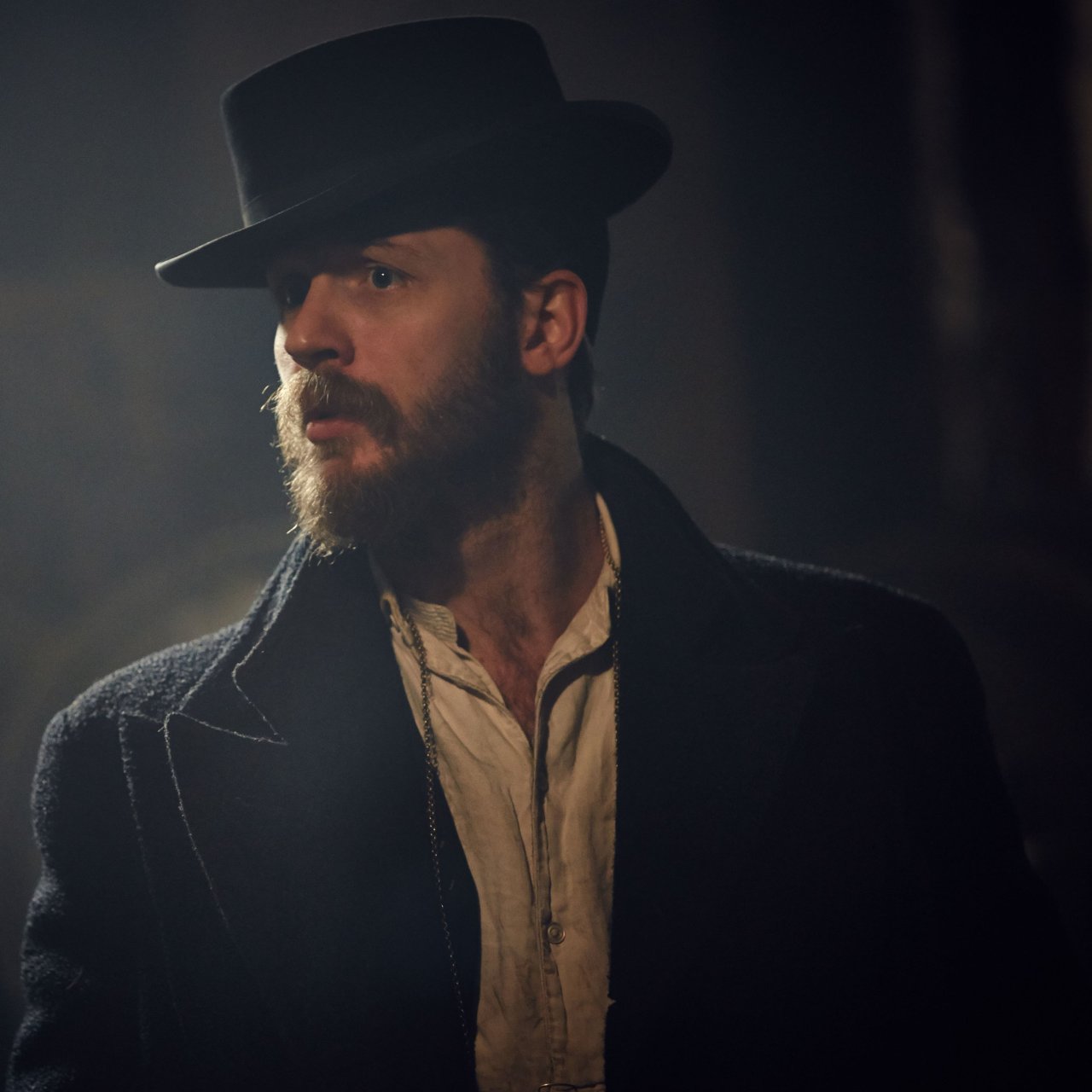 Exploring Tom Hardy, Stills from Peaky Blinders. Thanks to...