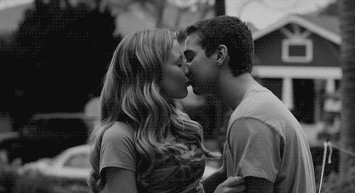 Disturbia Kale and Ashley Shia LaBeouf Sarah Roemer Cute Kissing Romantic Couple Love Relationship GIF Romance Couple Gif Kiss Cute Couple Beautiful Couples