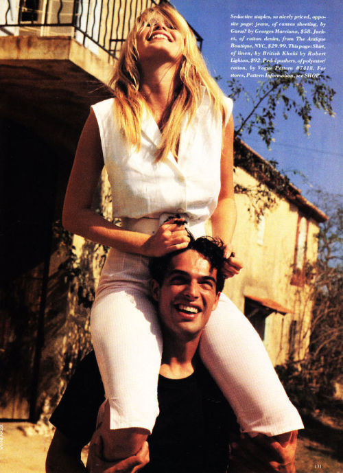 claudia schiffer 90s model early 90s 90s fashion normcore