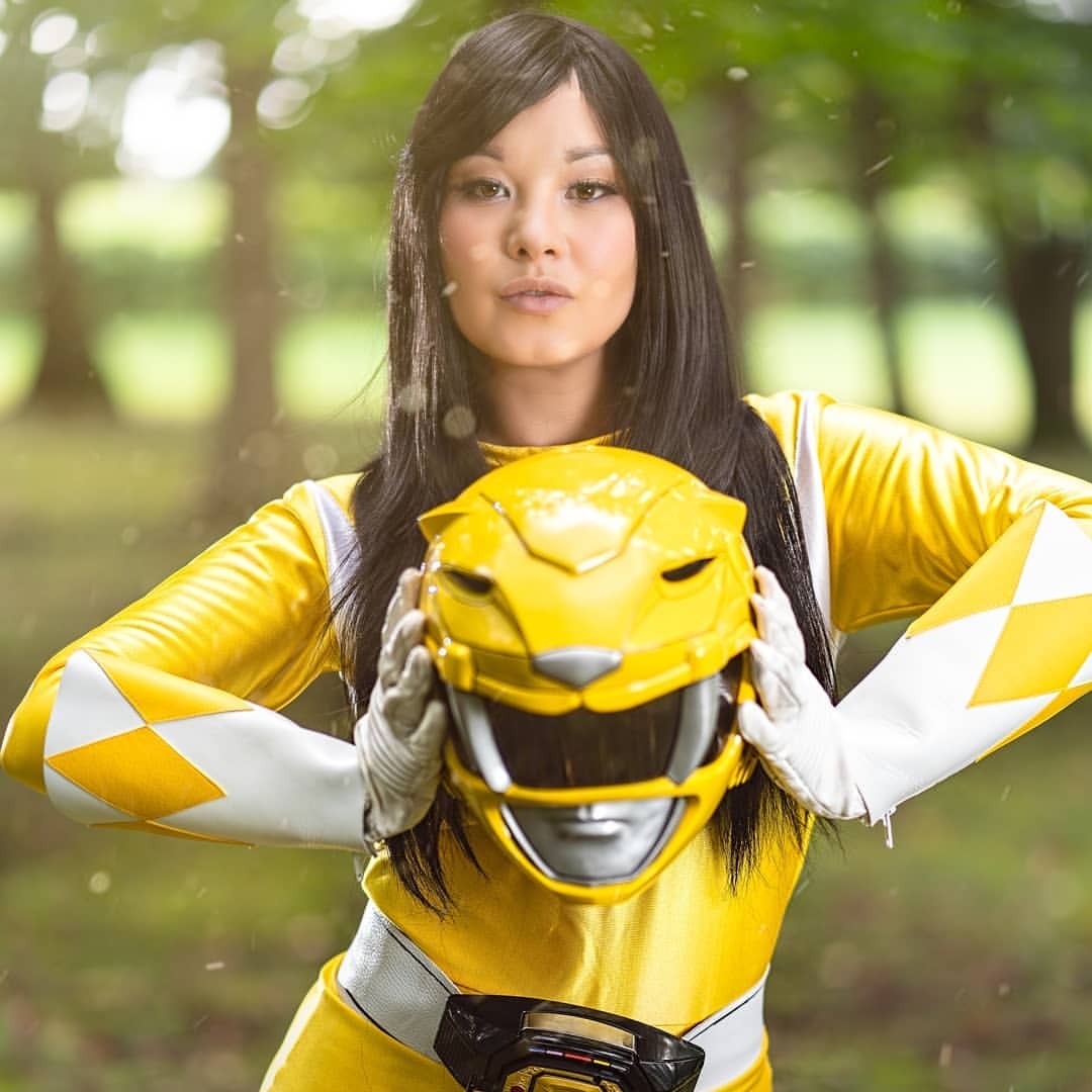 Ani Mia * Go Power Rangers The Yellow Ranger Has.
