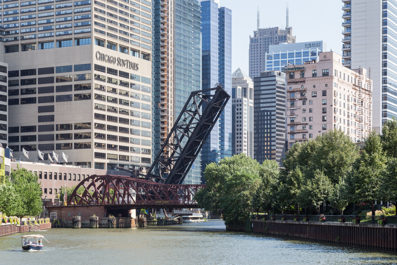 Visualized Memories — “Chicago river with W Kinzie St Bridge” Chicago,...